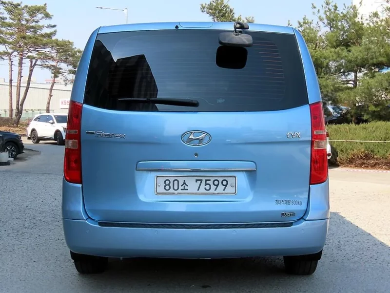 Hyundai Grand Starex