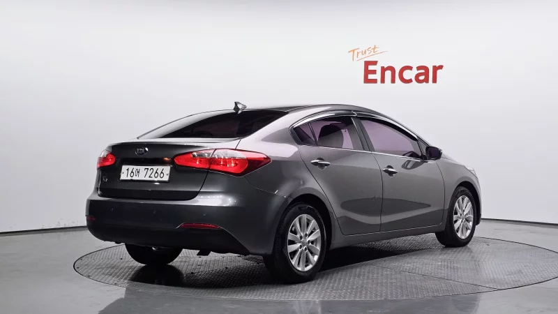 Kia K3