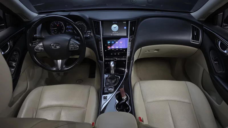 Infiniti Q50