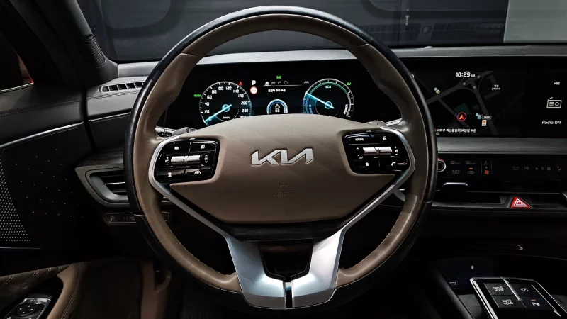 Kia K8