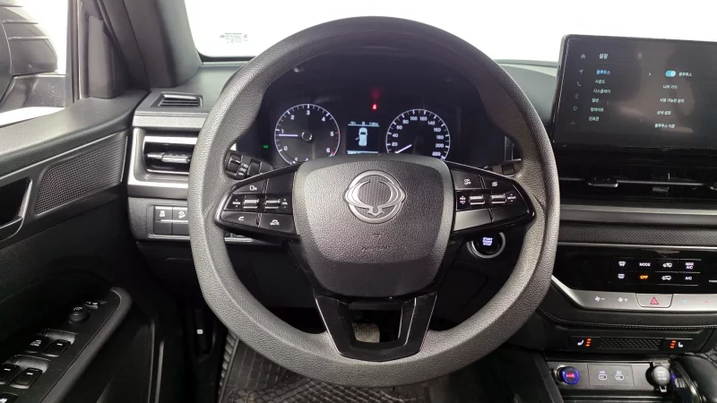 SsangYong Rexton Sports