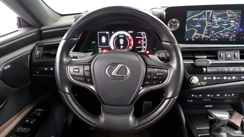 Lexus ES300h