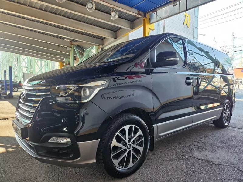 Hyundai Grand Starex