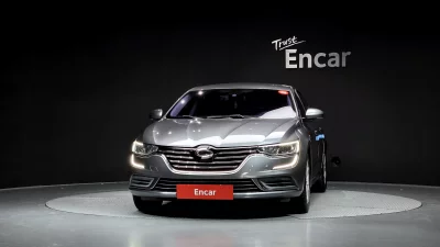 Renault SM6