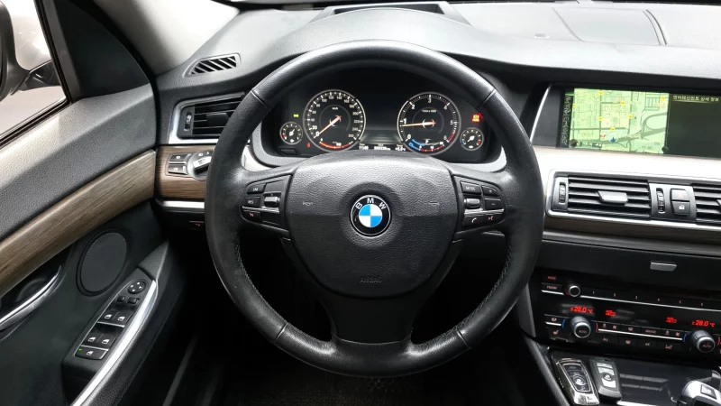 BMW 5-Series Gran Turismo