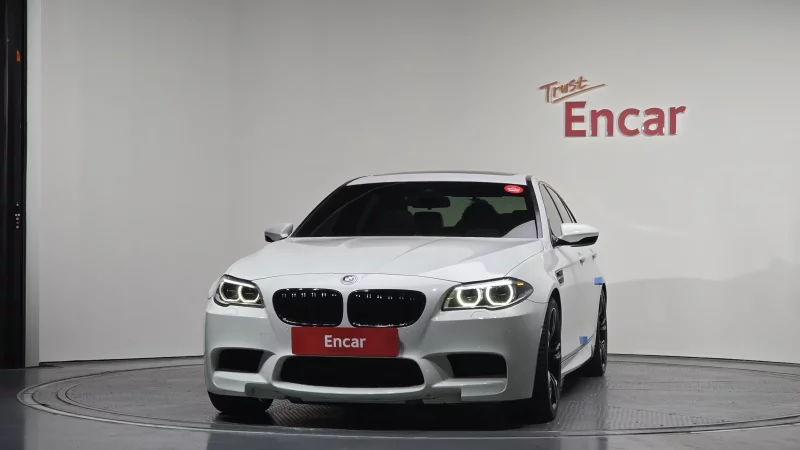 BMW M5