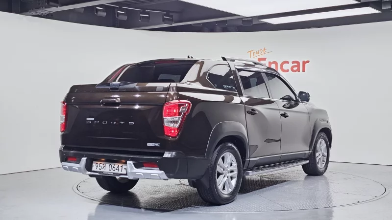 SsangYong Rexton Sports