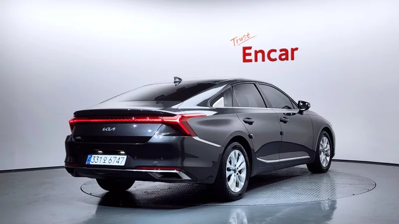 Kia K8