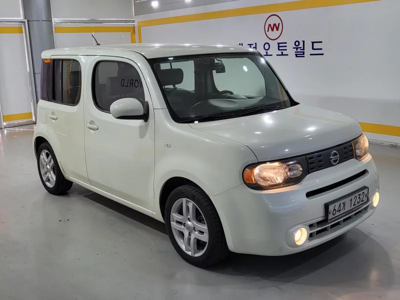 Nissan CUBE