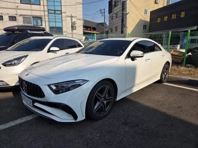 Mercedes-Benz CLS-Class