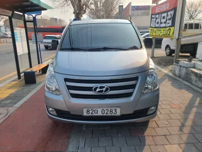 Hyundai Grand Starex