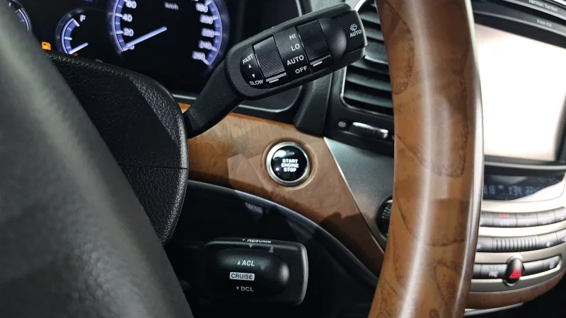 SsangYong Chairman W