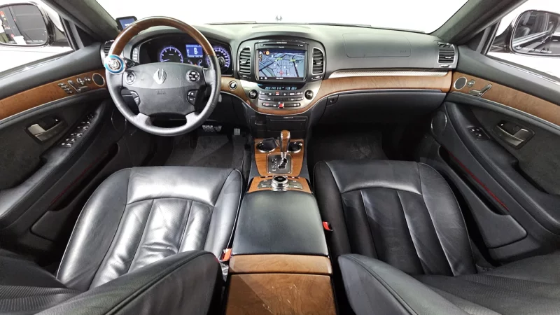 SsangYong Chairman W