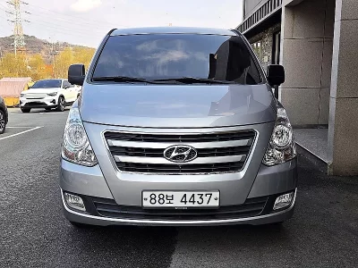 Hyundai Grand Starex