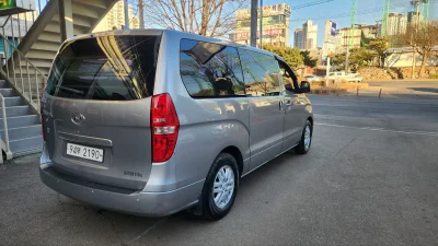 Hyundai Grand Starex