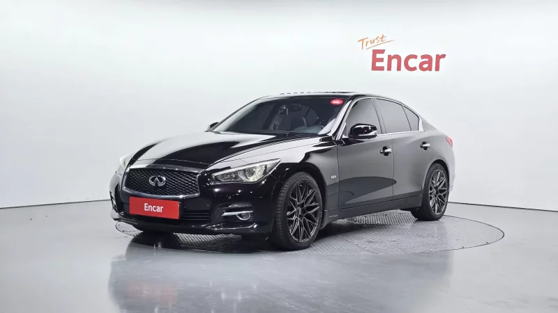 Infiniti Q50