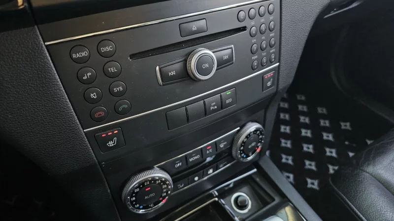 Mercedes-Benz GLK-Class