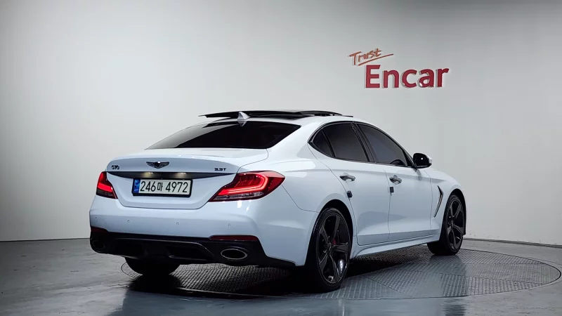 Genesis G70