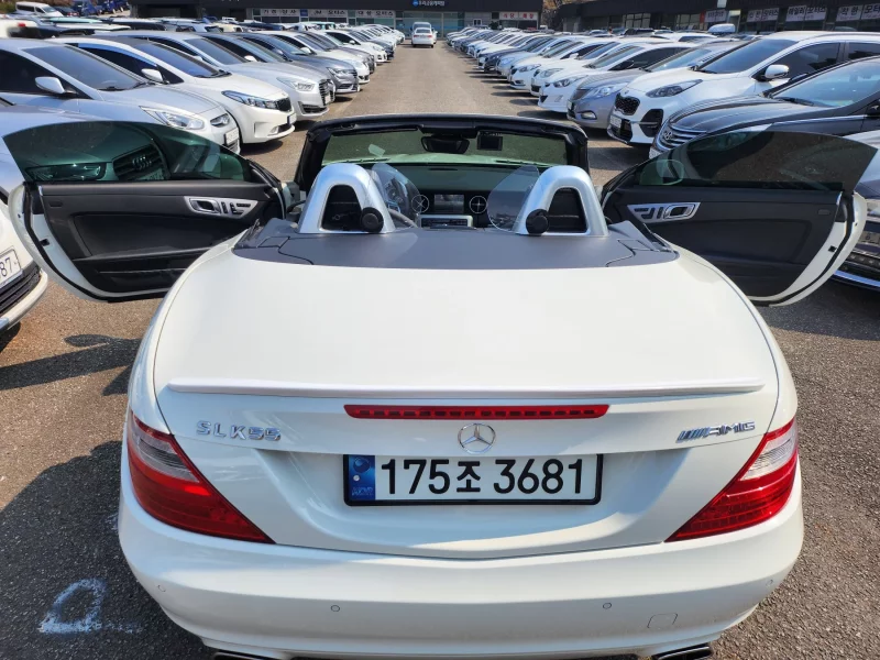 Mercedes-Benz SLK-Class