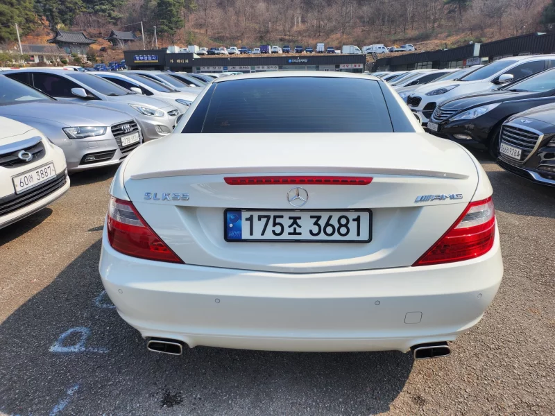 Mercedes-Benz SLK-Class