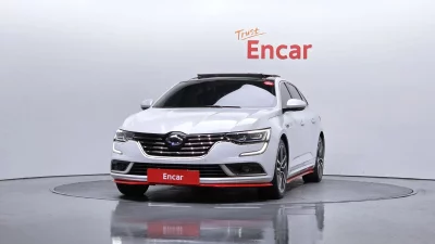 Renault SM6