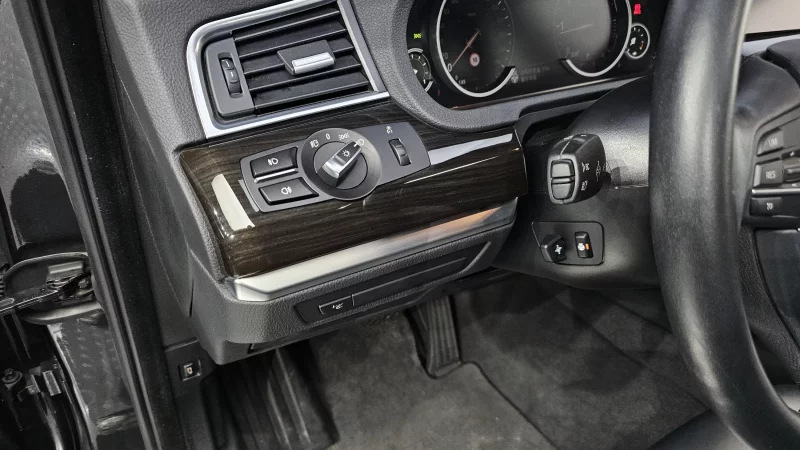 BMW 5-Series Gran Turismo