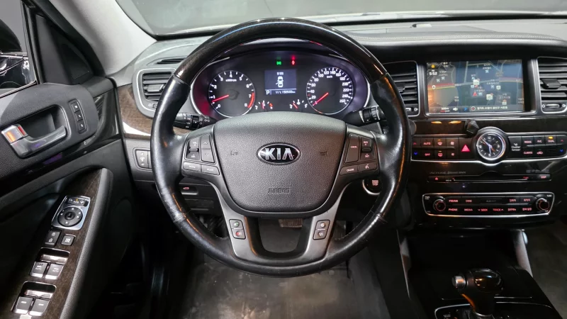 Kia K7