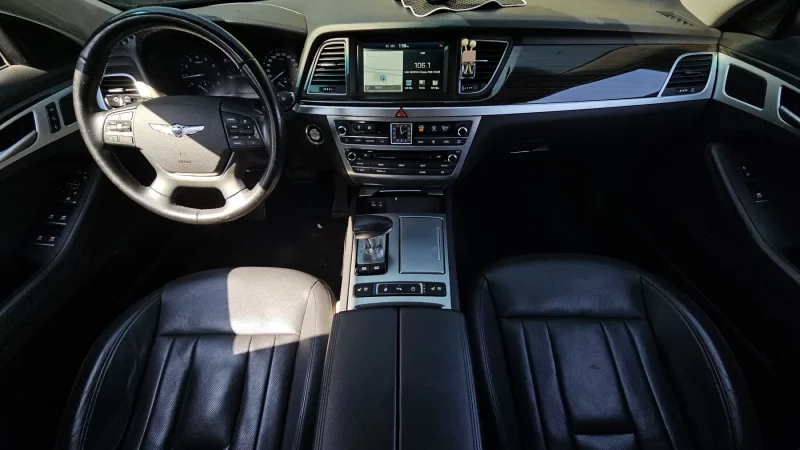 Genesis G80