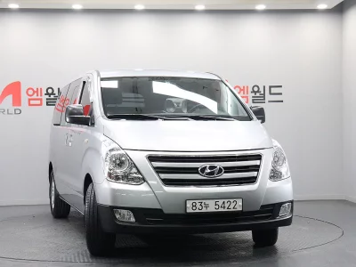 Hyundai Grand Starex