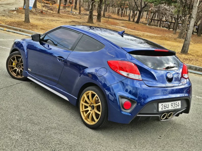 Hyundai Veloster