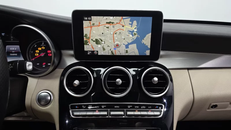 Mercedes-Benz C-Class