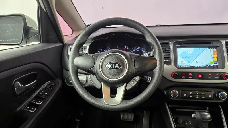 Kia Carens
