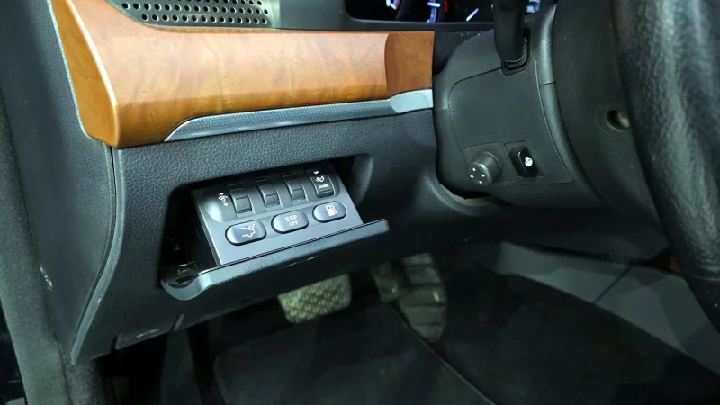 SsangYong Chairman W