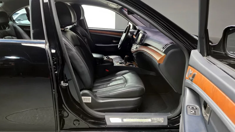 SsangYong Chairman W