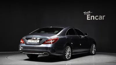 Mercedes-Benz CLS-Class
