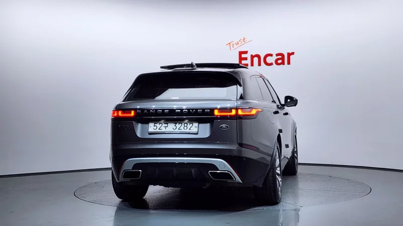 Land Rover RANGE ROVER VELAR