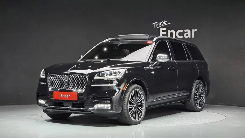 Lincoln AVIATOR