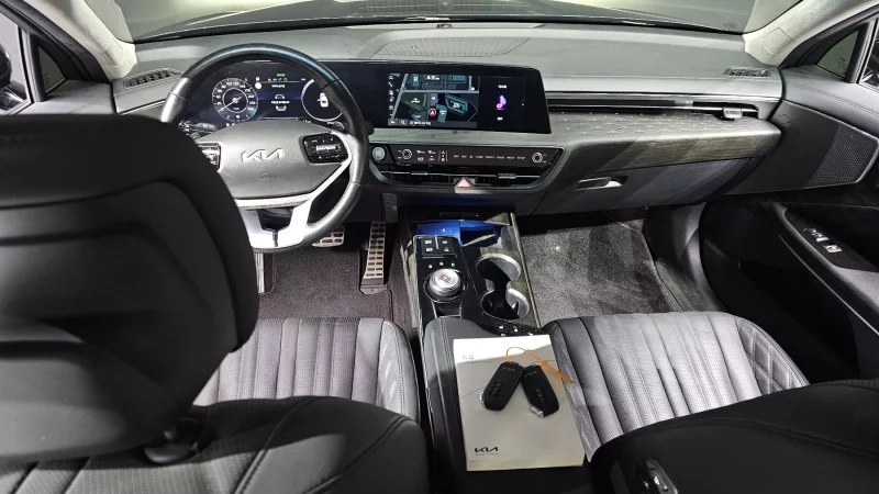 Kia K8