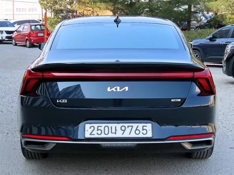 Kia K8