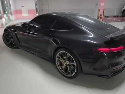 Mercedes-Benz AMG GT