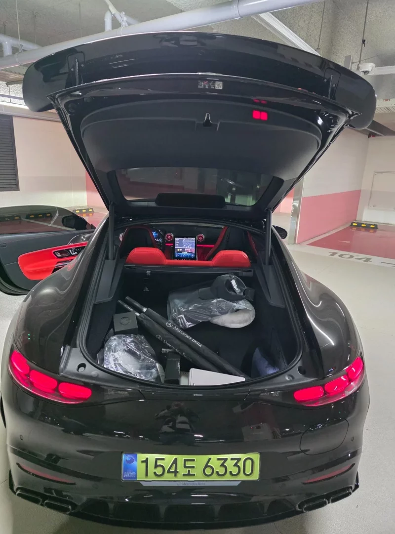 Mercedes-Benz AMG GT