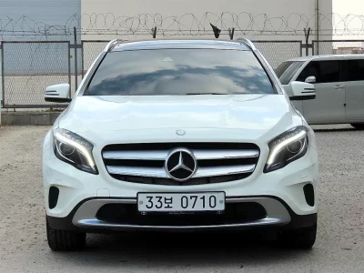 Mercedes-Benz GLA-Class
