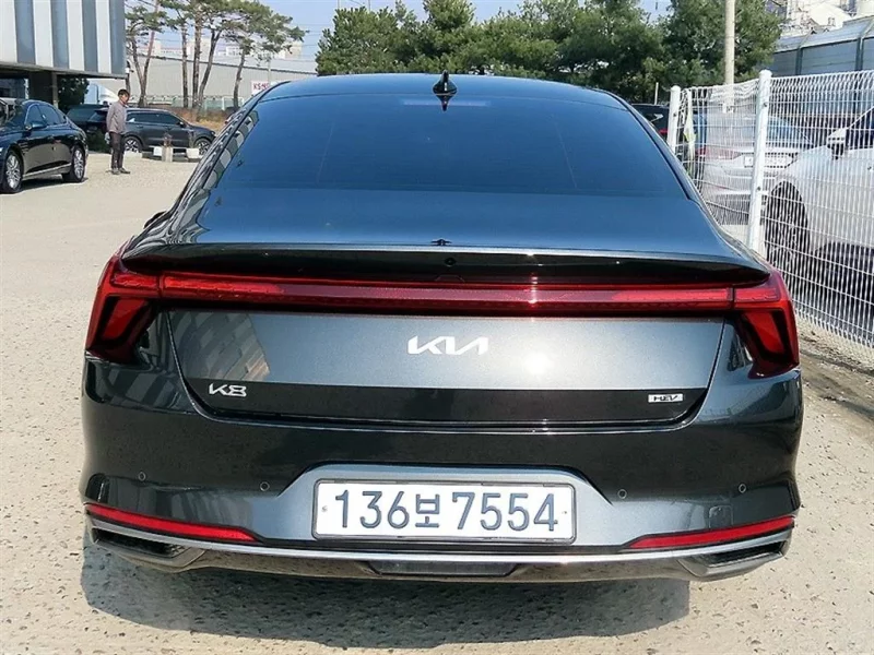 Kia K8
