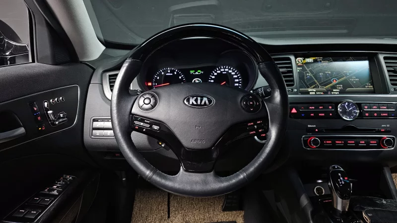 Kia K9