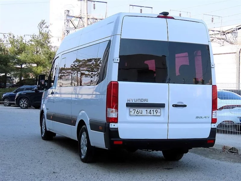 Hyundai H1