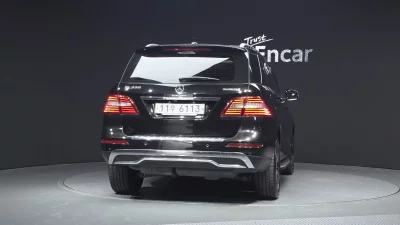 Mercedes-Benz M-class