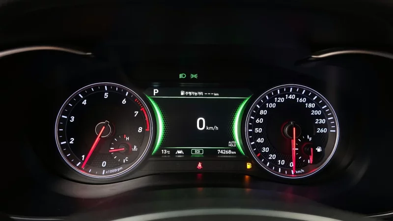 Genesis G70