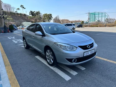 Renault SM3