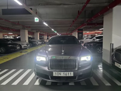 Rolls-Royce GHOST