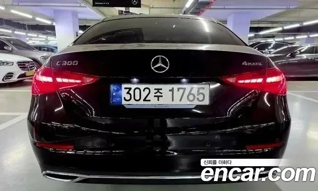 Mercedes-Benz C-Class